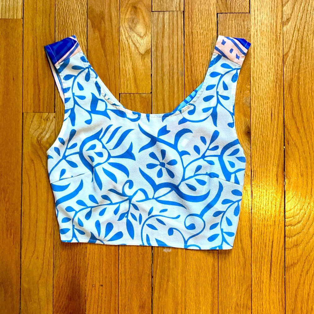 Akira Chicago Red Label Crop Top, Size S